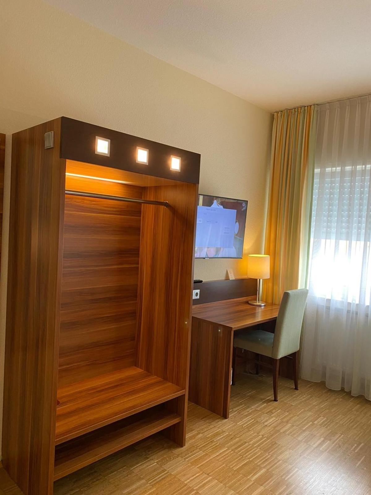 Klima Hotel Europarc كيربن المظهر الخارجي الصورة
